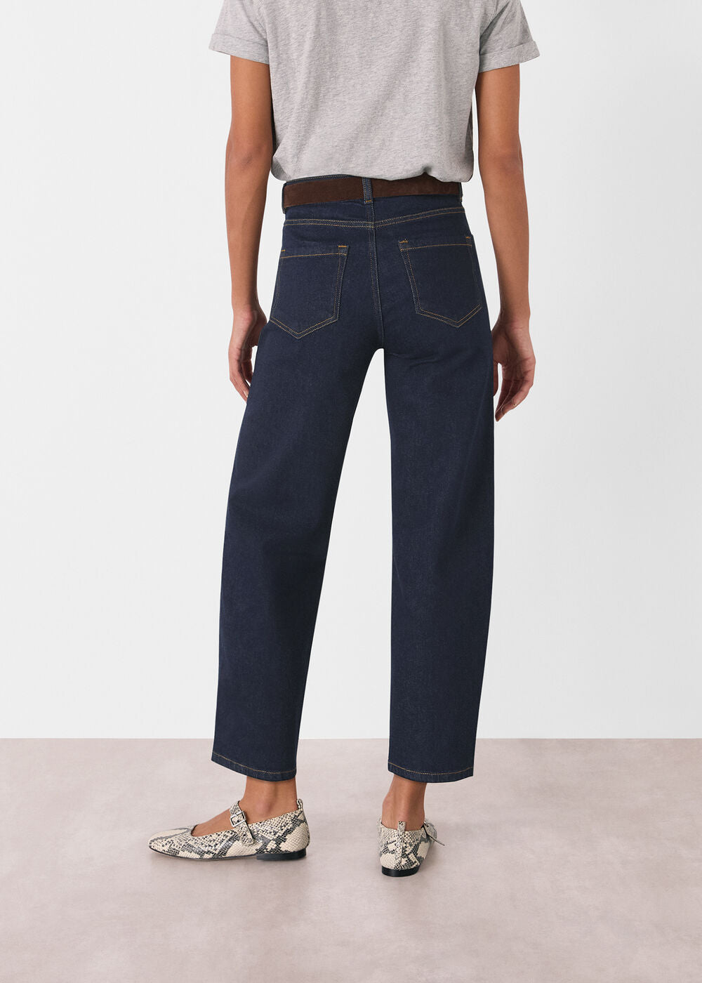 Grey Stretch Barrel Leg Jean
